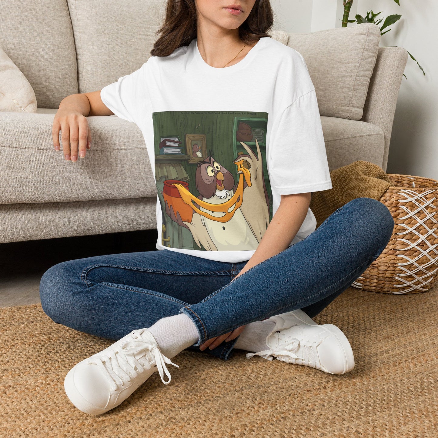 T-Shirt — Vintage Cartoon Owl & Fox Illustration Graphic Tee